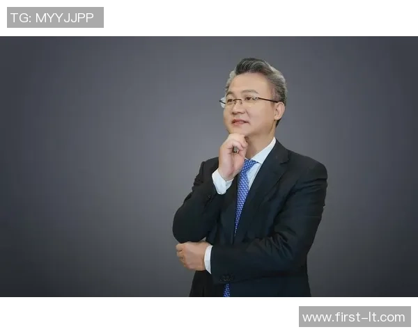 专访街舞教父杨磊揭秘成功背后的秘密与坚持之路 专访街舞教父杨磊揭秘成功背后的秘密与坚持之路