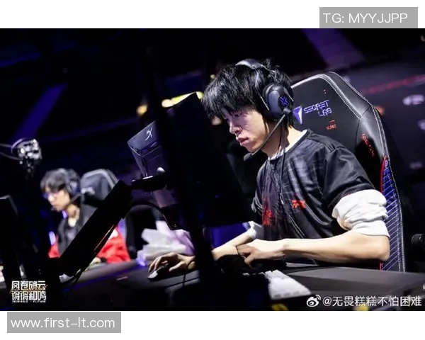 世界大师赛回顾FPX选手个人能力的精彩表现与分析 世界大师赛回顾FPX选手个人能力的精彩表现与分析